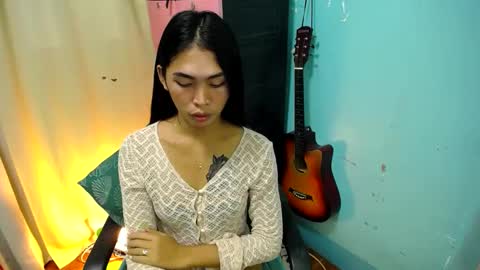 Ms. M online show from 7, 2, 2025