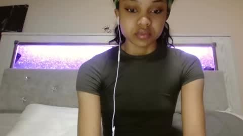 scarlett amour online show from 31, 1, 2025