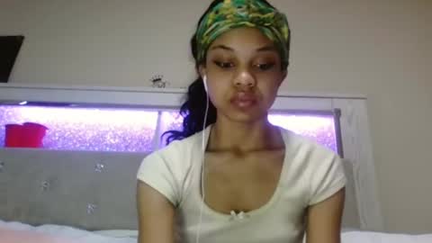 scarlett amour online show from 31, 1, 2025