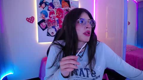 Snapshot of imchloe_ chatting on 13, 9, 2025 Chloe online show from 13, 9, 2025