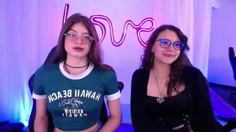 Snapshot of imchloe_ chatting on 10, 10, 2025 Chloe online show from 10, 10, 2025