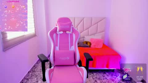  independient model online show from 9, 9, 2025