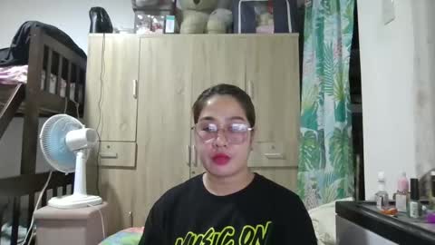 Immaculate02 online show from 6, 1, 2025