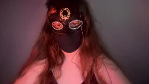 Miss Amelie online show from 10, 3, 2025