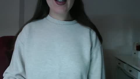 Snapshot of immouss chatting on 5, 2, 2025 Pola online show from 5, 2, 2025