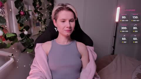 Mia online show from 8, 1, 2025