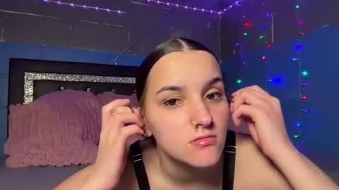 Snapshot of imskywhy chatting on 21, 4, 2026 imskywhy online show from 21, 4, 2026