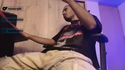 Daniel   thumb up me please its important Im new INDEPENDENT MODEL online show from 2, 5, 2026