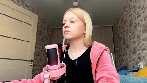 Lola online show from 18, 2, 2026