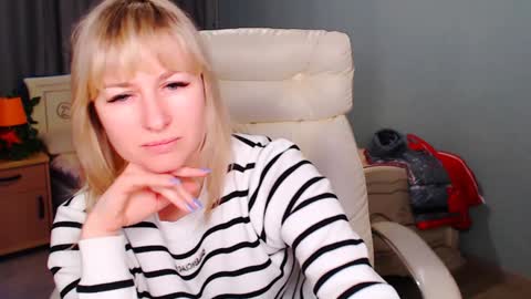 incredible_ariela online show from 18, 1, 2025