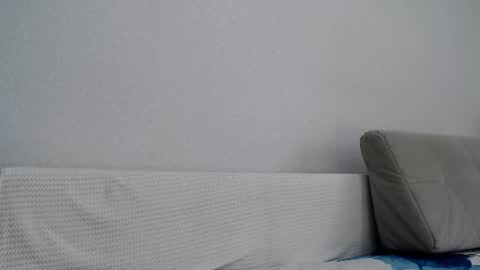 Snapshot of increible_della chatting on 21, 2, 2025 Della online show from 21, 2, 2025