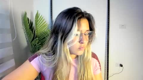 Lana online show from 12, 5, 2026