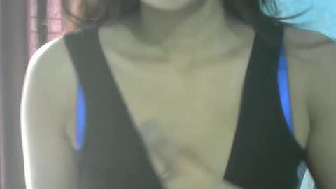 Snapshot of indiananu23 chatting on 25, 12, 2024 indiananu23 online show from 25, 12, 2024