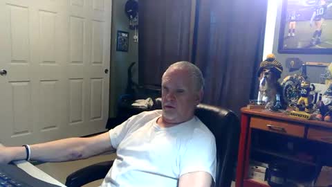 Papa online show from 8, 5, 2026