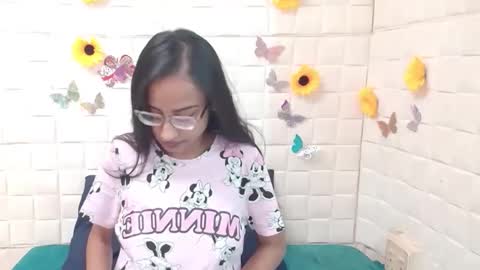 Snapshot of indianbootylicious1 chatting on 23, 12, 2025 nala online show from 23, 12, 2025