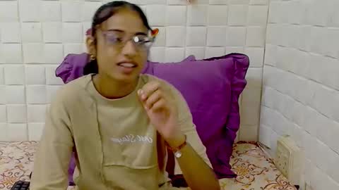 Snapshot of indianbootylicious1 chatting on 18, 3, 2026 nala online show from 18, 3, 2026