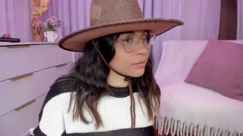 Snapshot of indiancutie_ chatting on 13, 11, 2025 MIA online show from 13, 11, 2025