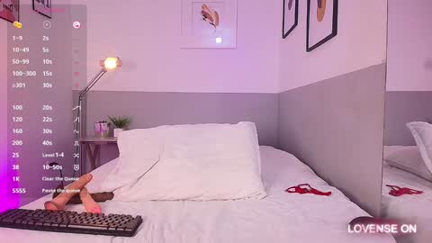 LITTLE AINHOA  online show from 16, 12, 2024