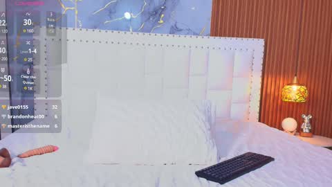 LITTLE AINHOA  online show from 27, 2, 2025