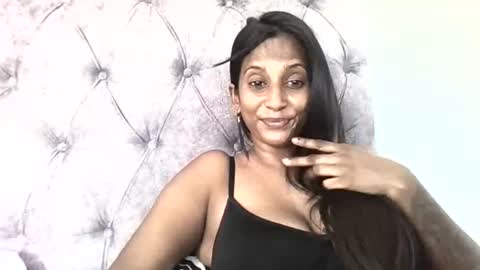 Snapshot of indianjasmin chatting on 22, 12, 2025 priya online show from 22, 12, 2025