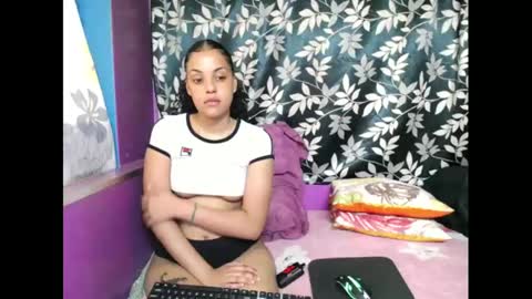 indianmaxine07 online show from 27, 10, 2025
