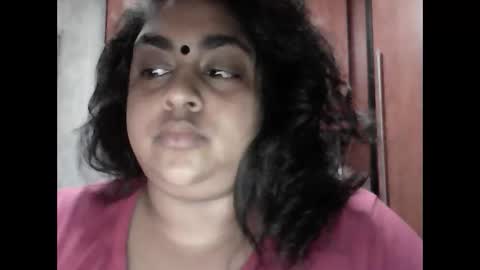 Snapshot of indianpooja1027 chatting on 15, 12, 2025 indianpooja1027 online show from 15, 12, 2025