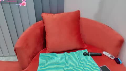 Yazmin online show from 23, 5, 2026