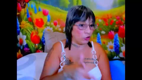Snapshot of indianroxy27 chatting on 23, 5, 2026 indianroxy27 online show from 23, 5, 2026