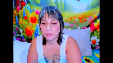 Snapshot of indianroxy27 chatting on 26, 5, 2026 indianroxy27 online show from 26, 5, 2026