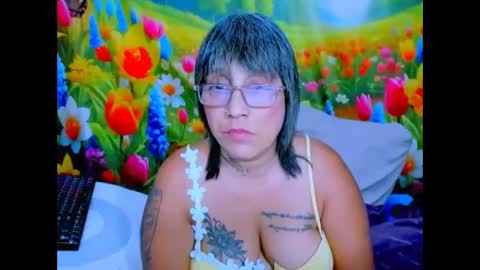 Snapshot of indianroxy27 chatting on 7, 6, 2026 indianroxy27 online show from 7, 6, 2026