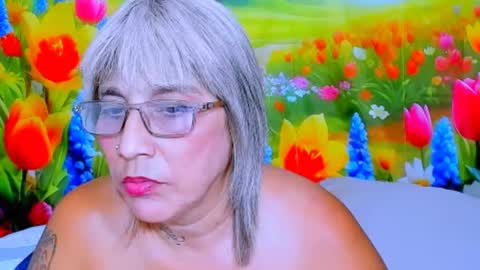 Snapshot of indianroxy27 chatting on 17, 6, 2026 indianroxy27 online show from 17, 6, 2026