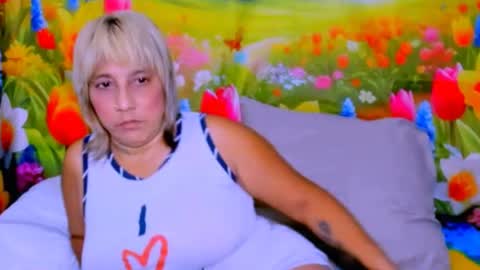 indianroxy27 online show from 14, 7, 2026