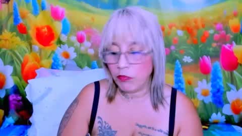 indianroxy27 online show from 21, 7, 2026