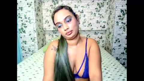 Snapshot of indiansecretlove20 chatting on 5, 12, 2024 goddess online show from 5, 12, 2024