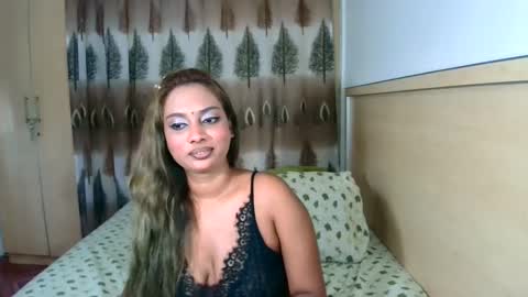 Snapshot of indiansecretlove20 chatting on 15, 12, 2024 goddess online show from 15, 12, 2024