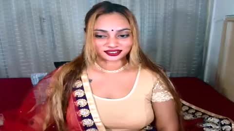 Snapshot of indiansecretlove20 chatting on 12, 10, 2025 goddess online show from 12, 10, 2025