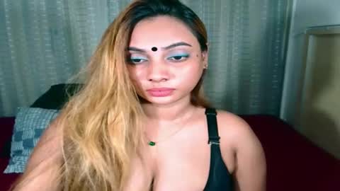 Snapshot of indiansecretlove20 chatting on 3, 11, 2025 goddess online show from 3, 11, 2025