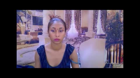 indiansexybutt4u2luv online show from 17, 2, 2026