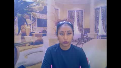 indiansexybutt4u2luv online show from 13, 3, 2026