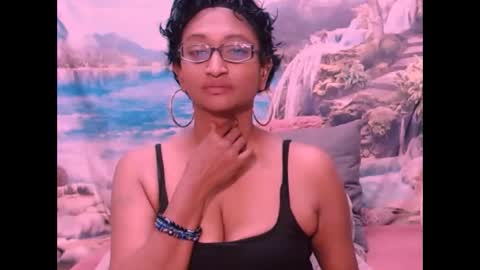 Snapshot of indianspicy69 chatting on 3, 2, 2025 Shreya online show from 3, 2, 2025