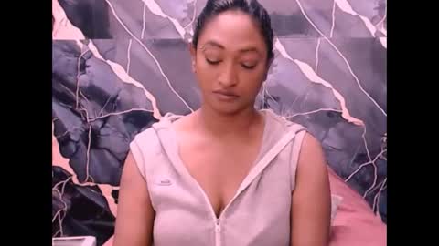 Snapshot of indianspicy69 chatting on 1, 10, 2025 Shreya online show from 1, 10, 2025