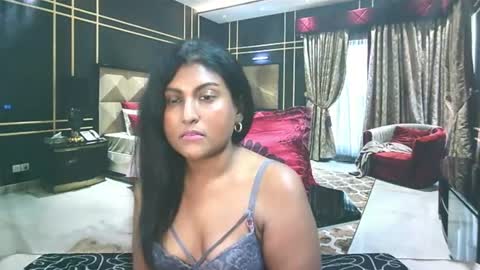 Snapshot of indianvelvetvixxen chatting on 6, 8, 2026 IndianVelvet online show from 6, 8, 2026