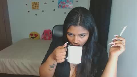 Aleja vallejo online show from 27, 10, 2025