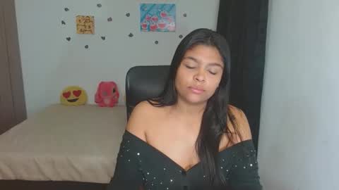 Aleja vallejo online show from 15, 11, 2025