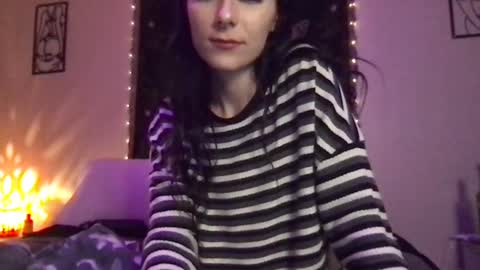 Indigo Bay online show from 12, 1, 2025