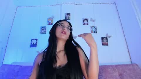 Luna  online show from 5, 7, 2026