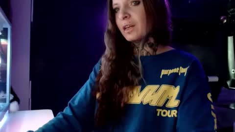 InesDesire online show from 28, 1, 2025