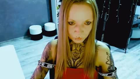 InesDesire online show from 8, 10, 2025