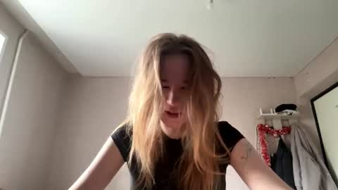 Snapshot of inespacheco chatting on 3, 7, 2026 Sofia online show from 3, 7, 2026