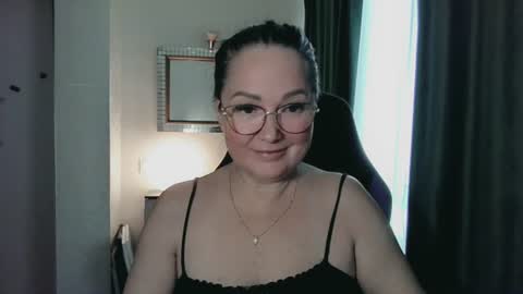 Snapshot of infinity_loveliness chatting on 19, 7, 2026 Infinity online show from 19, 7, 2026